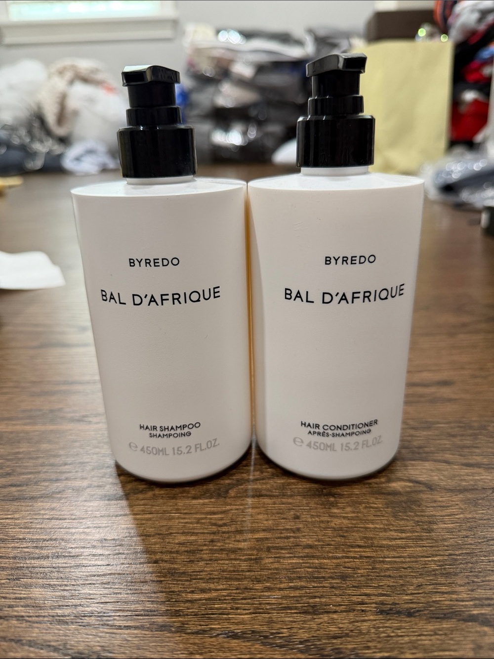 Byredo Bal d'Afrique Shampoo & Conditioner Set — Cream with Black Pumps